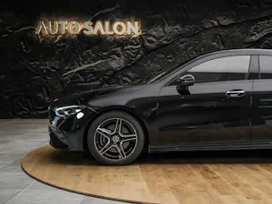 MERCEDES-BENZ CLA 200 AMG Line 7G-DCT *Werksgarantie*Lenkradheizung*Ambientebeleuchtung*
