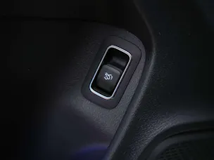 MERCEDES-BENZ CLA 200 AMG Line 7G-DCT *Werksgarantie*Lenkradheizung*Ambientebeleuchtung*