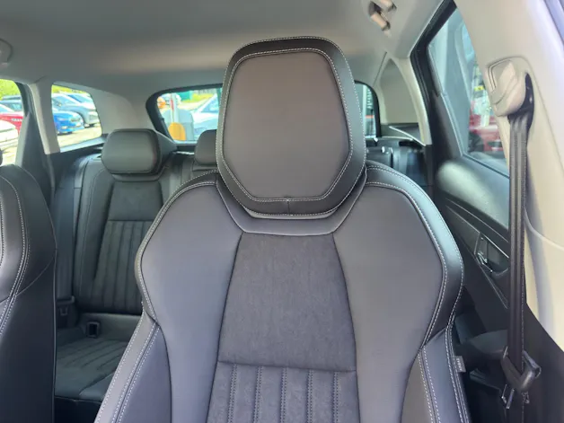 SKODA Karoq 2.0 TDI CR Dynamic 4x4 DSG