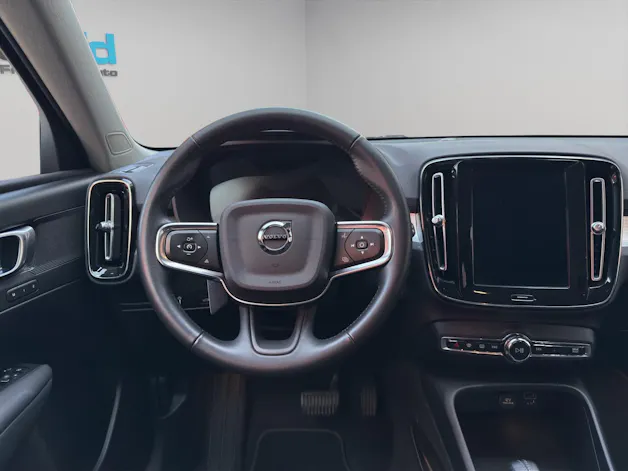 VOLVO XC40 T3 XCITE Geartronic
