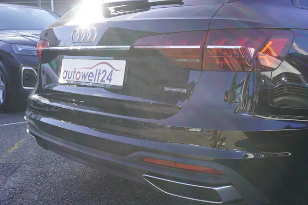 AUDI A4 Avant 40 TDI Attraction quattro S-tronic