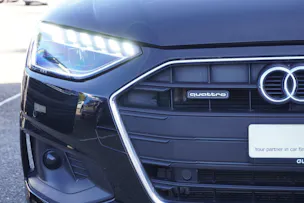 AUDI A4 Avant 40 TDI Attraction quattro S-tronic