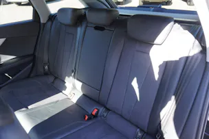 AUDI A4 Avant 40 TDI Attraction quattro S-tronic