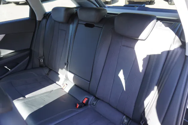 AUDI A4 Avant 40 TDI Attraction quattro S-tronic