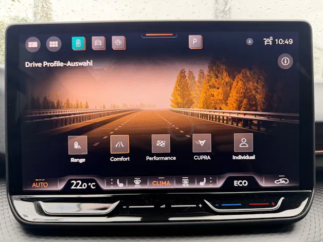 CUPRA Raval ENDURANCE 211 PS LAUNCH EDITION DYNAMIC