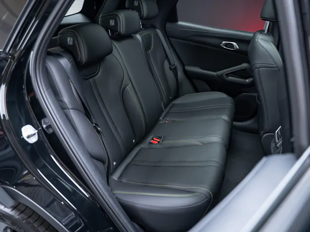 BYD Atto 2 DM-i Boost / Panoramadach / Leder / 360° Kamera