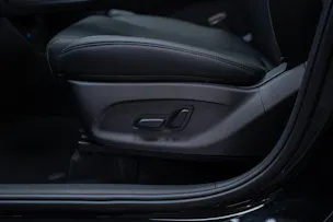 BYD Atto 2 DM-i Boost / Panoramadach / Leder / 360° Kamera