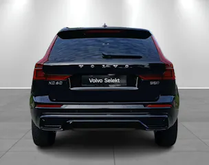 VOLVO XC60 2.0 B5 MH Plus Dark AWD