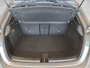 MERCEDES-BENZ A 250 AMG Line 4M W177
