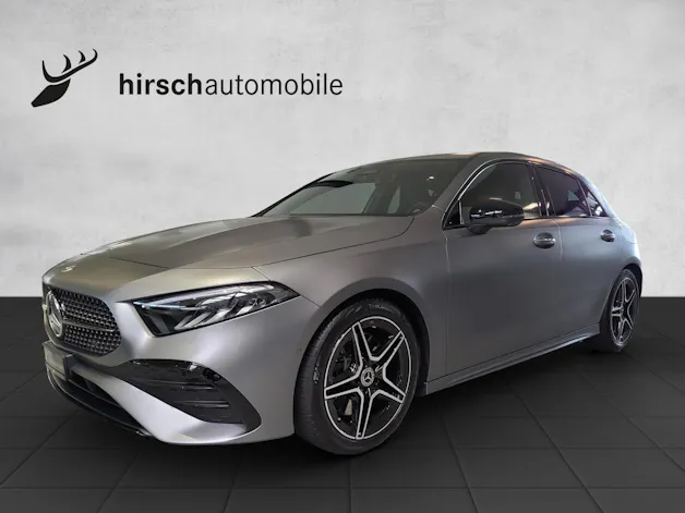 MERCEDES-BENZ A 250 AMG Line 4M W177