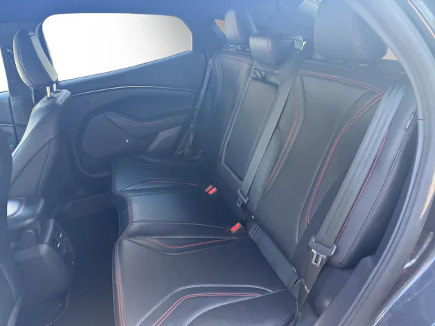 FORD Mustang MACH-E AWD 91 kWh