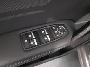 RENAULT Captur 1.3 TCe Esprit Alpine EDC