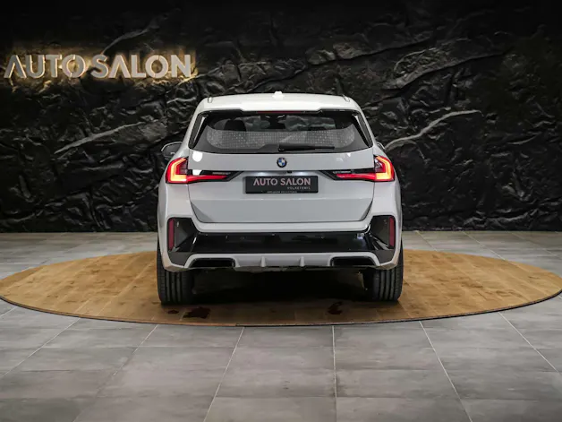 BMW X1 xDrive 23d M Sport *20" Felgen*Werksgarantie*AHK*