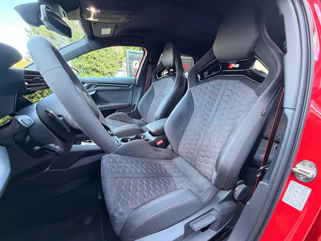 AUDI RS3 SPORTBACK 2.5 400 PS TFSI QUATTRO *** 5 JAHRE AUDI WERKSGARANTIE BIS 2031 ***