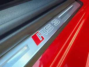 AUDI RS3 SPORTBACK 2.5 400 PS TFSI QUATTRO *** 5 JAHRE AUDI WERKSGARANTIE BIS 2031 ***