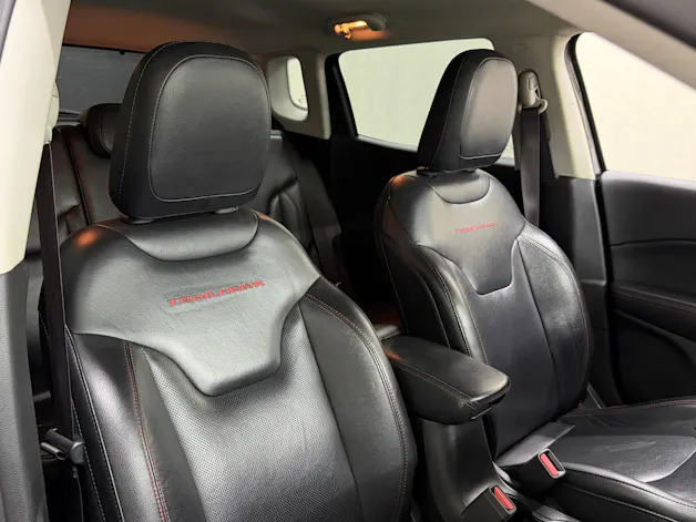 JEEP Compass 2.0CRD Trailhawk AWD 9ATX