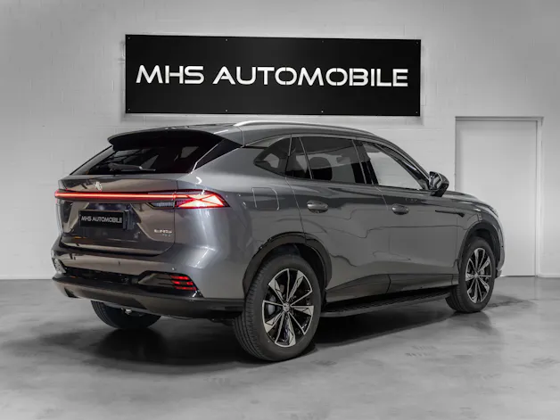 MG HS 1.5 PHEV Luxury