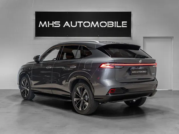MG HS 1.5 PHEV Luxury