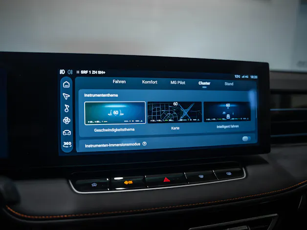 MG HS 1.5 PHEV Luxury