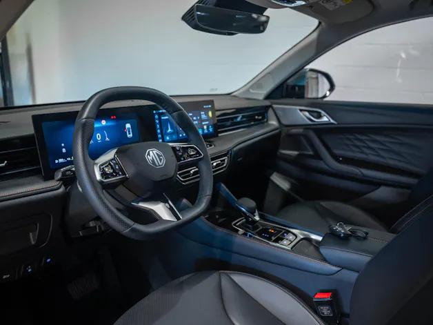 MG HS 1.5 PHEV Luxury