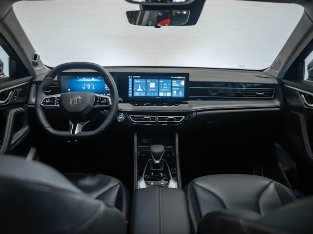 MG HS 1.5 PHEV Luxury