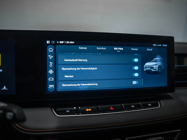MG HS 1.5 PHEV Luxury
