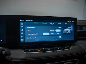 MG HS 1.5 PHEV Luxury