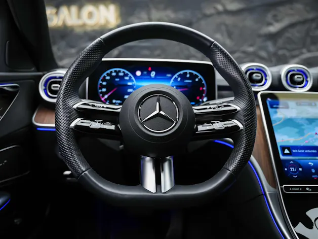 MERCEDES-BENZ C 300 d 4 Matic* 20" Felgen*