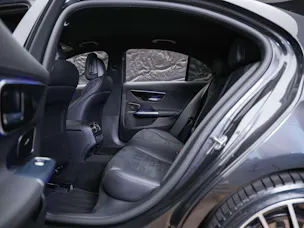 MERCEDES-BENZ C 300 d 4 Matic* 20" Felgen*