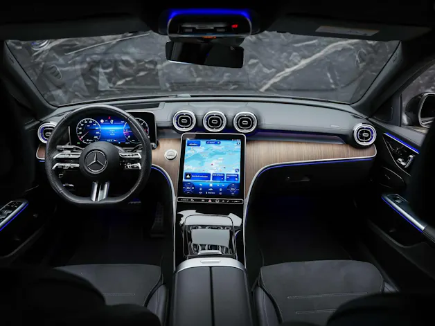 MERCEDES-BENZ C 300 d 4 Matic* 20" Felgen*