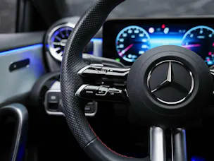 MERCEDES-BENZ A 200 d AMG Line 8G-DCT *LIMOUSINE*Facelift*Lenkradheizung*