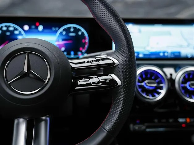 MERCEDES-BENZ A 200 d 8G-DCT