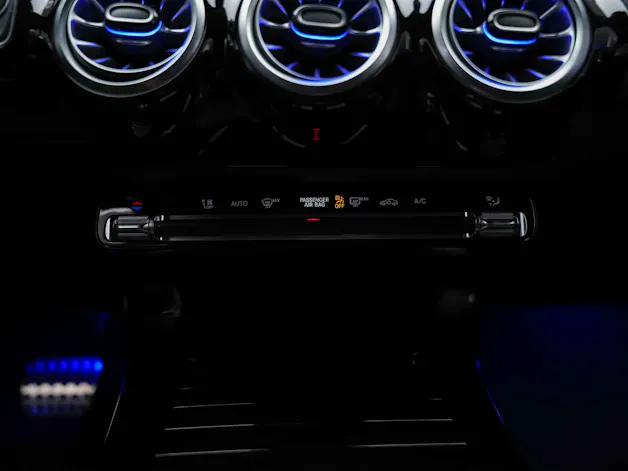 MERCEDES-BENZ A 200 d 8G-DCT