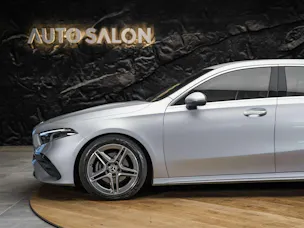 MERCEDES-BENZ A 200 d AMG Line 8G-DCT *LIMOUSINE*Facelift*Lenkradheizung*