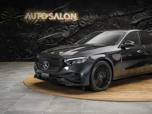 MERCEDES-BENZ E 200 AMG Line 9G-Tronic *21" Felgen*Werksgarantie*Lenkradheizung*Ambientebeleuchtung*
