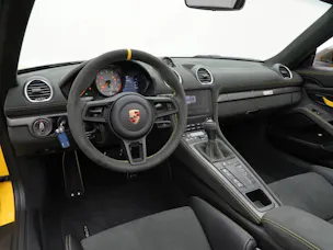 PORSCHE 718 Spyder RS