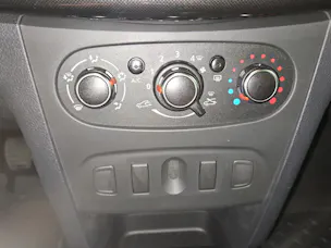 DACIA Sandero 1.0 Comfort