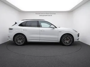 PORSCHE Cayenne E-Hybrid Platinum Edition