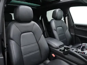 PORSCHE Cayenne E-Hybrid Platinum Edition