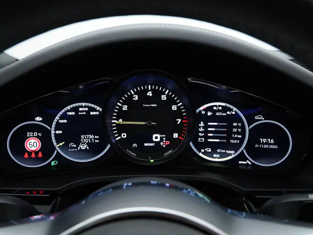 PORSCHE Cayenne E-Hybrid Platinum Edition
