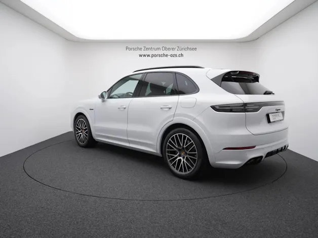PORSCHE Cayenne E-Hybrid Platinum Edition