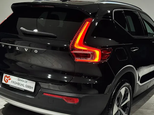 VOLVO XC40 B3 Benzin Mild Hybrid Core DCT