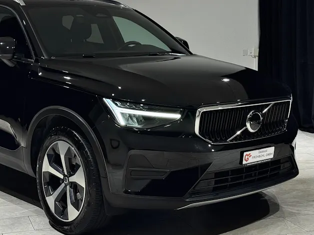 VOLVO XC40 B3 Benzin Mild Hybrid Core DCT