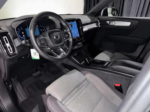 VOLVO XC40 B3 Benzin Mild Hybrid Core DCT