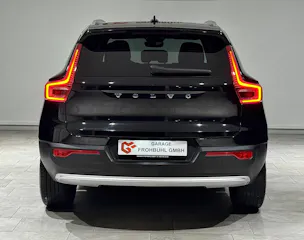VOLVO XC40 B3 Benzin Mild Hybrid Core DCT