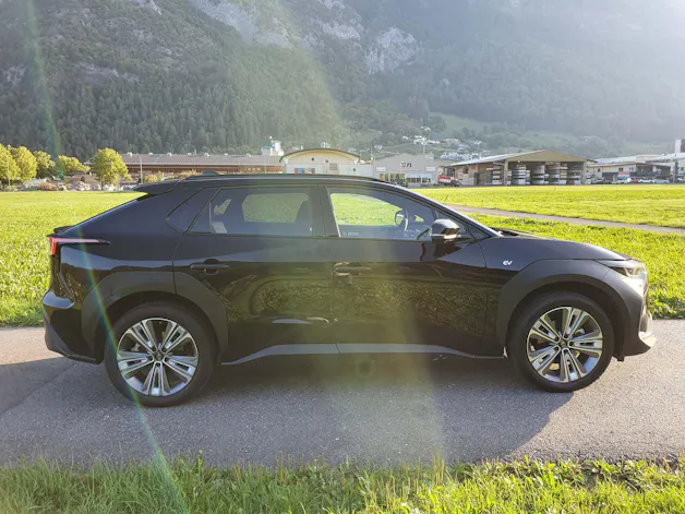 Subaru Solterra eV Luxury AWD