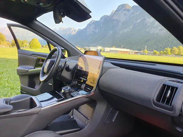 Subaru Solterra eV Luxury AWD