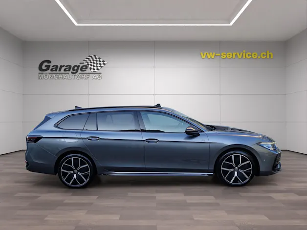 VW Passat Variant 2.0 TSI evo4 R-Line Signature 4 Motion DSG mit 5 Jahre 100tkm VW Werksgarantie
