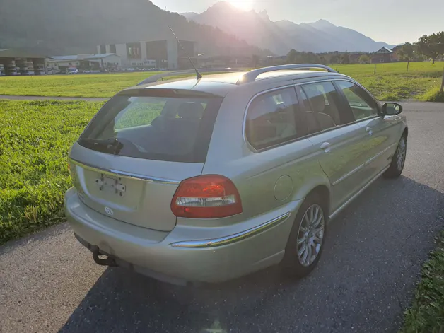 Jaguar X-Type 2.2 D