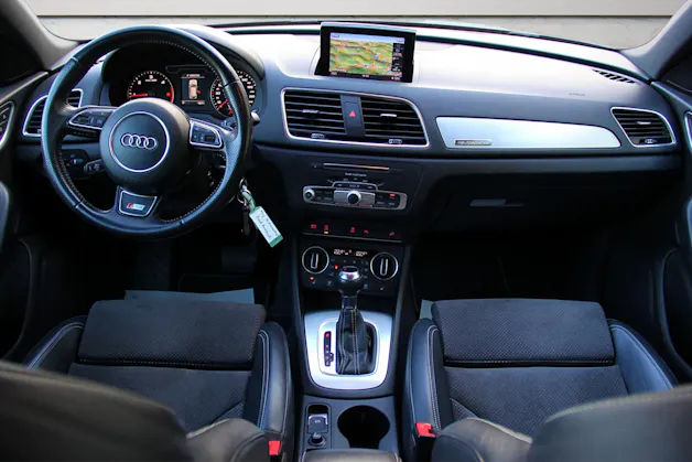 AUDI Q3 2.0 TDI sport quattro S-tronic